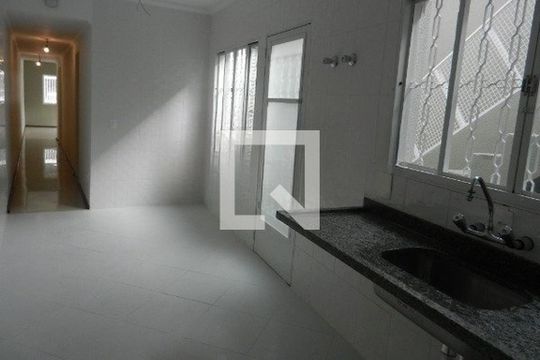 Casa à venda com 3 quartos, 89m² em Cambuci, São Paulo