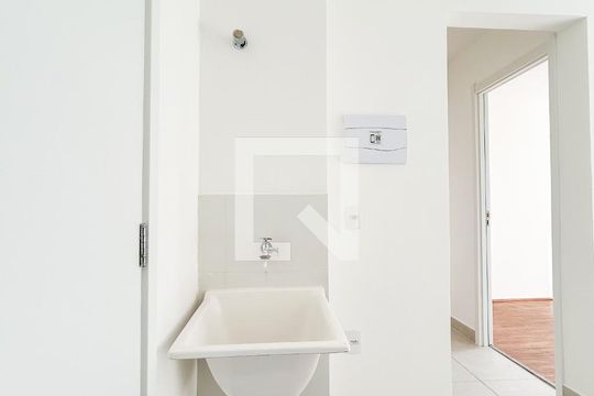 Área de Serviço de apartamento para alugar com 2 quartos, 47m² em Socorro, São Paulo