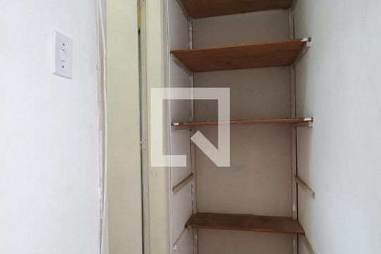 Corredor  de apartamento à venda com 3 quartos, 65m² em Freguesia (jacarepaguá), Rio de Janeiro