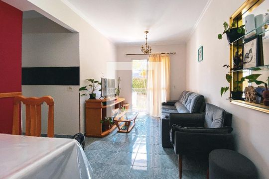 Sala de apartamento à venda com 3 quartos, 63m² em Cidade São Francisco, São Paulo