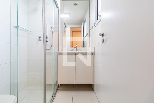Suite - Banheiro de apartamento à venda com 2 quartos, 73m² em Caxingui, São Paulo