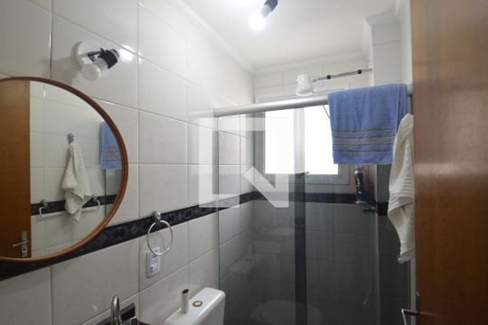 Banheiro 1 de apartamento à venda com 3 quartos, 82m² em Vila Caminho do Mar, São Bernardo do Campo