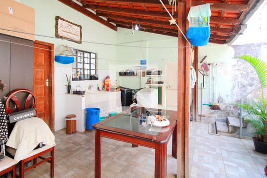 Área de Serviço de casa à venda com 2 quartos, 480m² em Santa Efigênia, Belo Horizonte