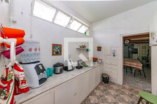 Cozinha de casa à venda com 5 quartos, 297m² em Nova Suíssa, Belo Horizonte