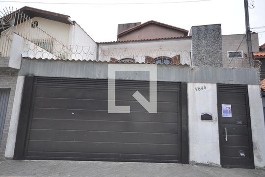Fachada de casa à venda com 4 quartos, 454m² em Vila Mazzei, São Paulo