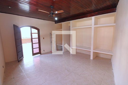 Suíte de casa à venda com 4 quartos, 130m² em Piedade, Rio de Janeiro