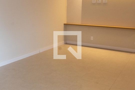 SALA DE ESTAR de apartamento à venda com 2 quartos, 125m² em Nova Campinas, Campinas