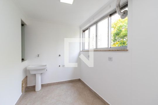 Área de Serviço de apartamento para alugar com 2 quartos, 150m² em Santana, São Paulo