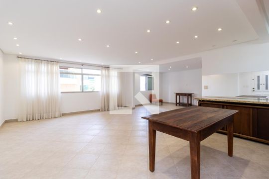 Apartamento para alugar com 2 quartos, 150m² em Santana, São Paulo