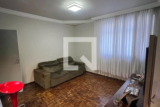 Sala de apartamento para alugar com 3 quartos, 80m² em João Pinheiro, Belo Horizonte
