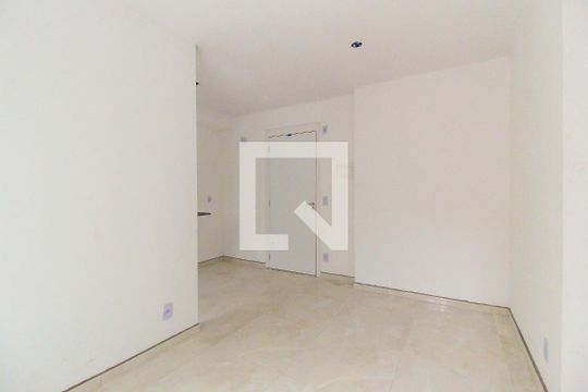 Sala de apartamento para alugar com 2 quartos, 49m² em Cidade Líder, São Paulo