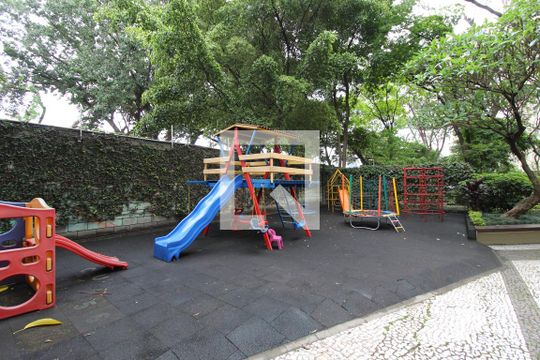 Área Comum - Playground de apartamento para alugar com 3 quartos, 110m² em Vila Olímpia, São Paulo