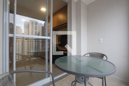 Varanda de kitnet/studio à venda com 1 quarto, 25m² em Vila Andrade, São Paulo