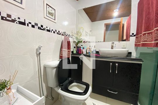 Banheiro de apartamento à venda com 3 quartos, 84m² em Cachambi, Rio de Janeiro