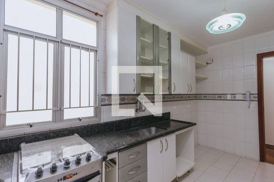 Cozinha de apartamento para alugar com 3 quartos, 105m² em Bosque dos Eucaliptos, São José dos Campos