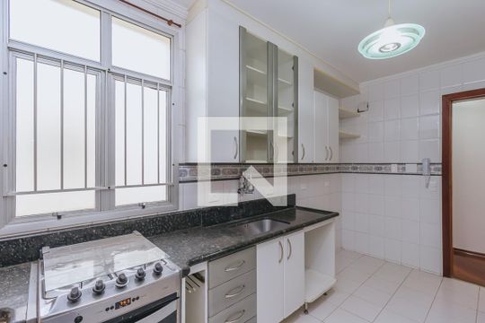 Cozinha de apartamento para alugar com 3 quartos, 105m² em Bosque dos Eucaliptos, São José dos Campos