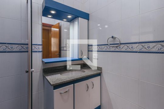 Banheiro da Suíte de apartamento para alugar com 3 quartos, 105m² em Bosque dos Eucaliptos, São José dos Campos