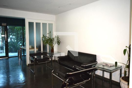 Hall de entrada de apartamento para alugar com 3 quartos, 101m² em Pinheiros, São Paulo