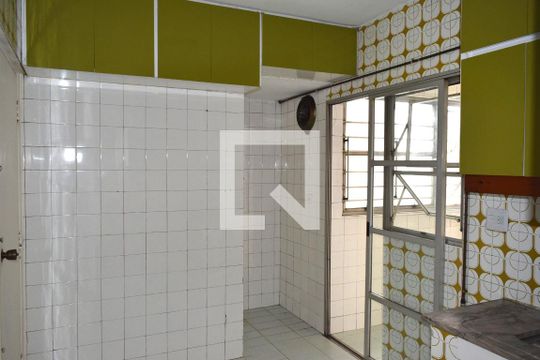 Cozinha de apartamento para alugar com 3 quartos, 101m² em Pinheiros, São Paulo