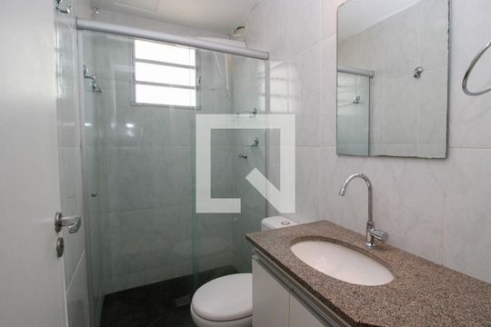Banheiro de apartamento à venda com 3 quartos, 88m² em Buritis, Belo Horizonte