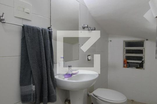 Lavabo de casa à venda com 3 quartos, 120m² em Vila Nova Conceição, São Paulo