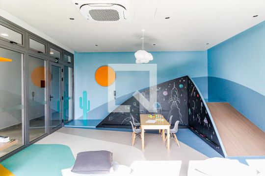 Área comum de kitnet/studio para alugar com 1 quarto, 29m² em Santo Amaro, São Paulo