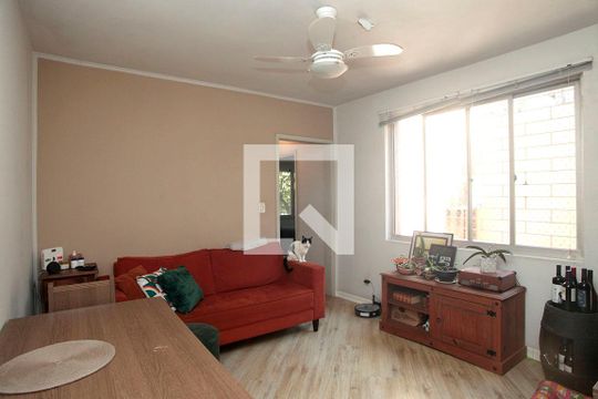 Apartamento para alugar com 2 quartos, 71m² em Azenha, Porto Alegre