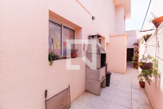 Churrasqueira de casa à venda com 3 quartos, 349m² em Vila Bertioga, São Paulo