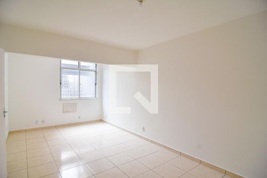 Quarto 2 de apartamento para alugar com 3 quartos, 112m² em Santa Rosa, Niterói