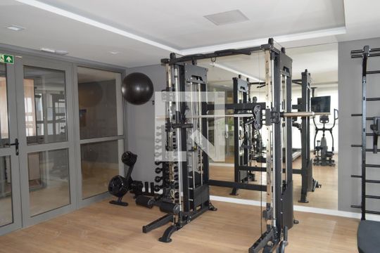 Academia de kitnet/studio para alugar com 1 quarto, 21m² em Vila Firmiano Pinto, São Paulo