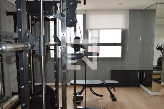 Academia de kitnet/studio para alugar com 1 quarto, 21m² em Vila Firmiano Pinto, São Paulo
