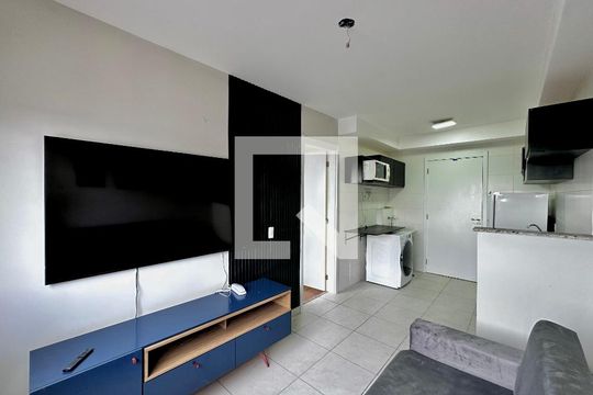 Apartamento à venda com 1 quarto, 28m² em Jardim Caravelas, São Paulo
