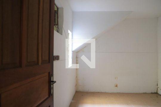 Quarto Terreo de casa à venda com 5 quartos, 124m² em Vila Clementino, São Paulo