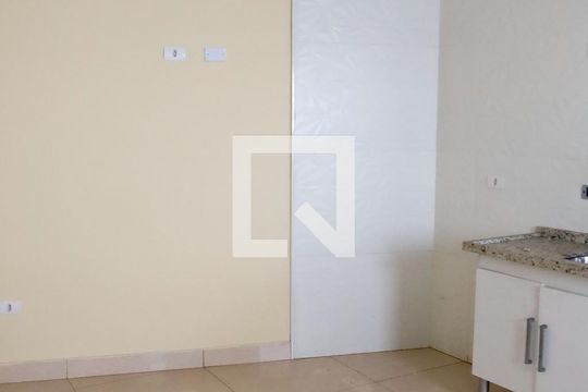 Cozinha de kitnet/studio para alugar com 1 quarto, 25m² em Rochdale, Osasco