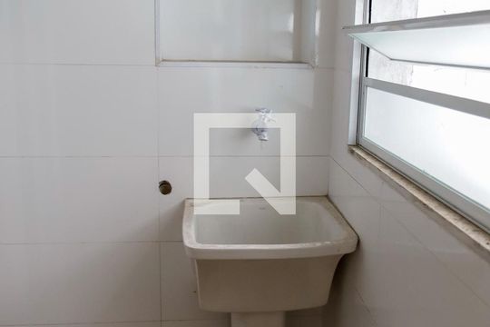 Lavanderia de kitnet/studio para alugar com 1 quarto, 25m² em Rochdale, Osasco