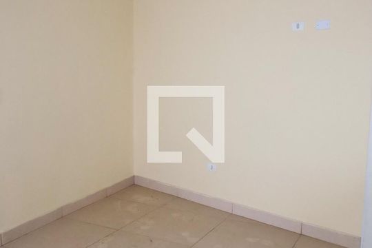Quarto 1 de kitnet/studio para alugar com 1 quarto, 25m² em Rochdale, Osasco