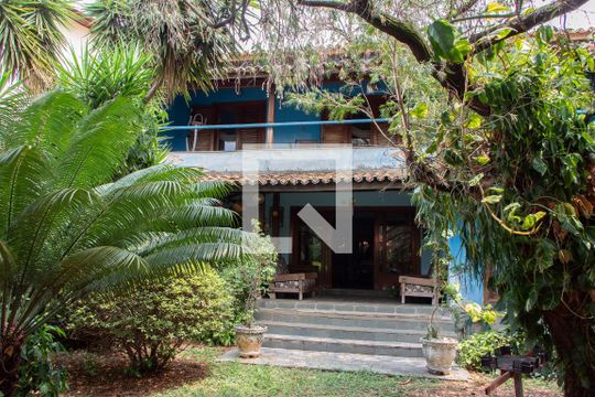 ÁREA EXTERNA FUNDOS de casa à venda com 3 quartos, 288m² em Jardim Chapadão, Campinas
