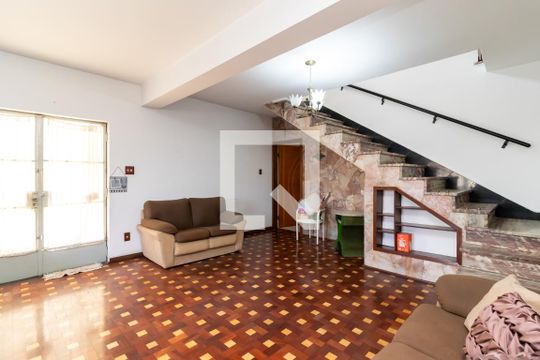 Sala de Estar de casa à venda com 3 quartos, 214m² em Água Fria, São Paulo