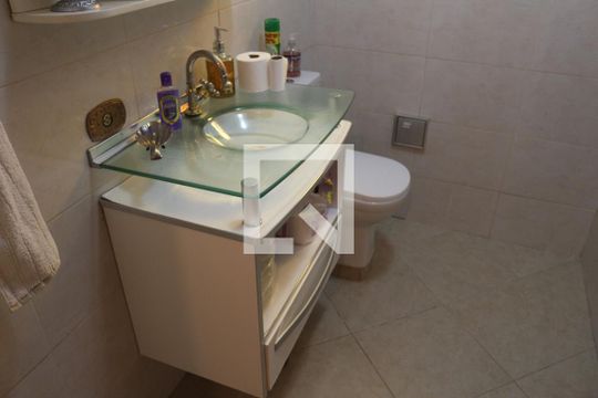 Lavabo de casa à venda com 3 quartos, 314m² em Santa Maria, São Caetano do Sul