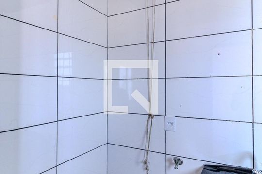 Banheiro de kitnet/studio para alugar com 1 quarto, 50m² em Campos Elíseos, São Paulo