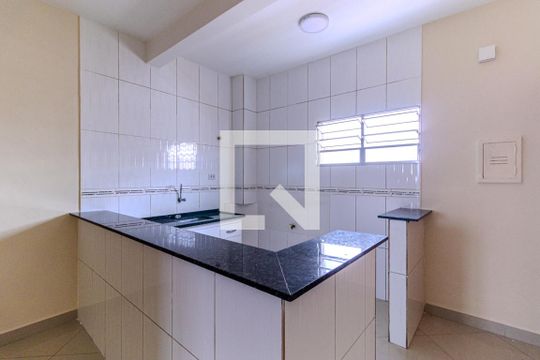 Cozinha de kitnet/studio para alugar com 1 quarto, 50m² em Campos Elíseos, São Paulo