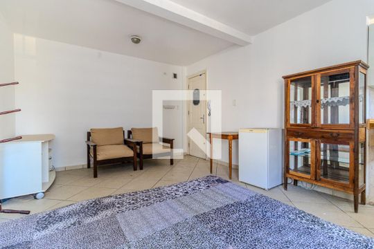 Studio de kitnet/studio para alugar com 1 quarto, 23m² em República, São Paulo