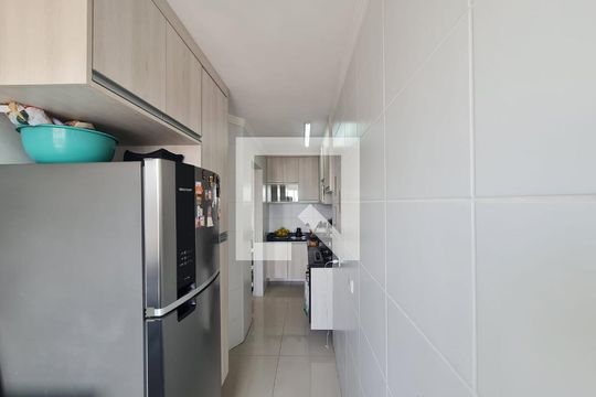 Cozinha e Área de Serviço de apartamento à venda com 2 quartos, 47m² em Vila Sorocabana, Guarulhos