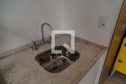 Sala - Pia de apartamento para alugar com 2 quartos, 120m² em Vila Mascote, São Paulo