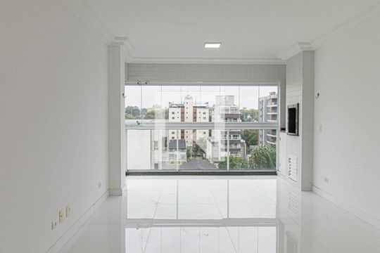 Apartamento à venda com 3 quartos, 130m² em Vila Izabel, Curitiba
