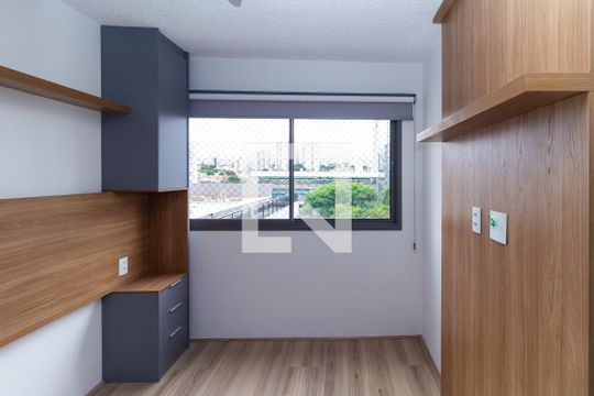 Quarto de apartamento à venda com 1 quarto, 27m² em Jardim Independência, São Paulo
