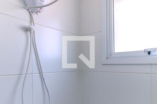 Banheiro de kitnet/studio à venda com 2 quartos, 50m² em República, São Paulo
