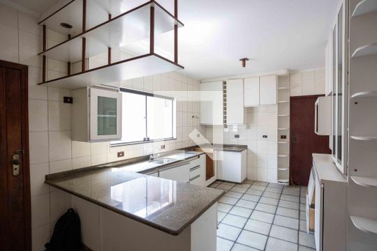 Cozinha de casa à venda com 4 quartos, 450m² em Dos Casa, São Bernardo do Campo