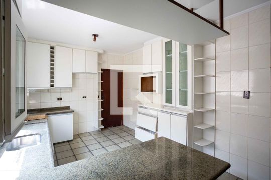 Cozinha de casa à venda com 4 quartos, 450m² em Dos Casa, São Bernardo do Campo