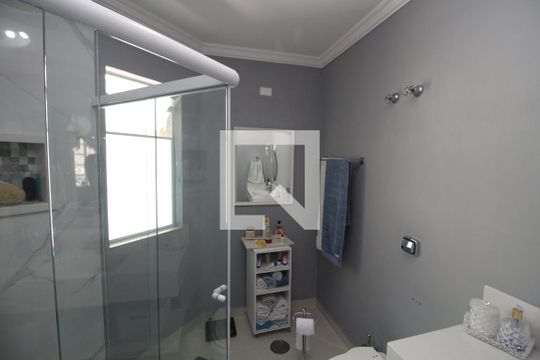 Banheiro da Suíte de casa à venda com 3 quartos, 270m² em Vila Carrão, São Paulo